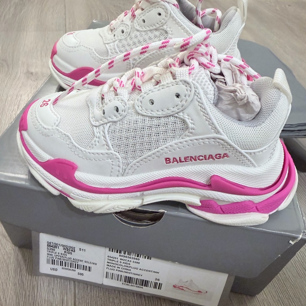 Balenciaga kids triple S white pink sneakers brand new size 26 (US 9.5)